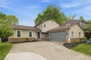 488 Woodlake Dr, Medina, OH 44256 - Photo 3