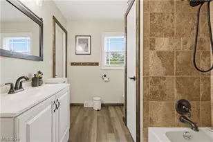 488 Woodlake Dr, Medina, OH 44256 - Photo 27