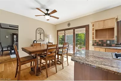 18130 Greatwood Lane, Chagrin Falls, OH 44023 - Photo 9