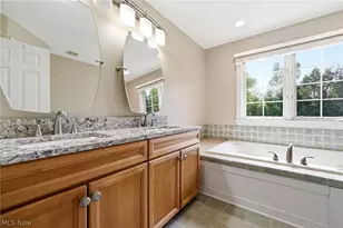 18130 Greatwood Ln, Chagrin Falls, OH 44023 - Photo 19
