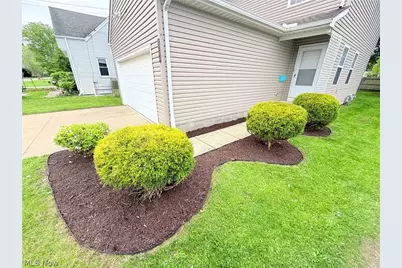 1284 E 348th Street, Eastlake, OH 44095 - Photo 3