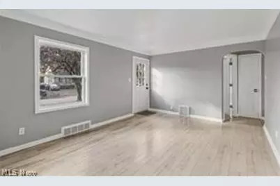 11804 Kensington Avenue, Loveland, OH 44111 - Photo 3