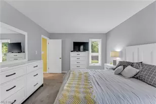 36 Oak Shore Dr, Bratenahl, OH 44108 - Photo 27
