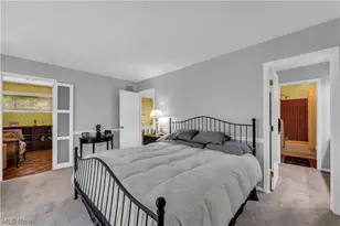 36 Oak Shore Dr, Bratenahl, OH 44108 - Photo 23
