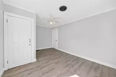 2763 W 32nd Street, Loveland, OH 44113 - Photo 23