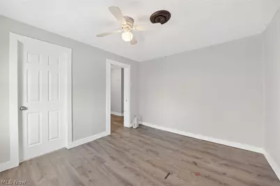 2763 W 32nd Street, Loveland, OH 44113 - Photo 17