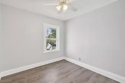 2763 W 32nd Street, Loveland, OH 44113 - Photo 19