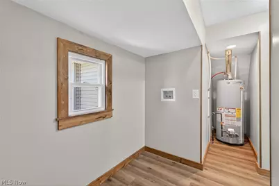 533 W Bank Street, Uhrichsville, OH 44683 - Photo 31