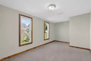 533 W Bank St, Uhrichsville, OH 44683 - Photo 25