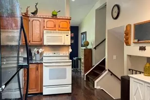 634 Georgetown Ave, Elyria, OH 44035 - Photo 5