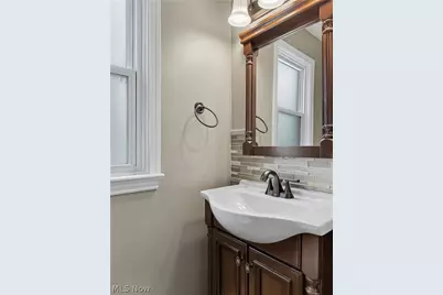 3805 Washington Boulevard, University Heights, OH 44118 - Photo 15