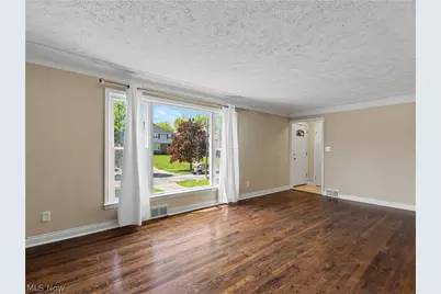 3805 Washington Boulevard, University Heights, OH 44118 - Photo 5