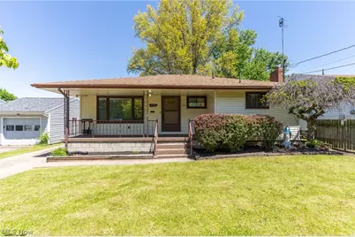 640 Tenney Avenue, Campbell, OH 44405 - Photo 1