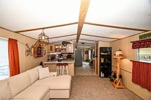 2737 Barn Dr SW, Canton, OH 44706 - Photo 7