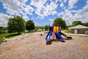 2737 Barn Dr SW, Canton, OH 44706 - Photo 21