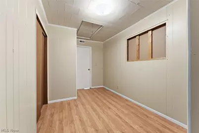 485 Grosvenor Avenue NW, Massillon, OH 44647 - Photo 11