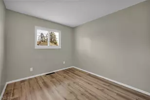 5863 Kimberly Dr, Huber Heights, OH 44146 - Photo 25