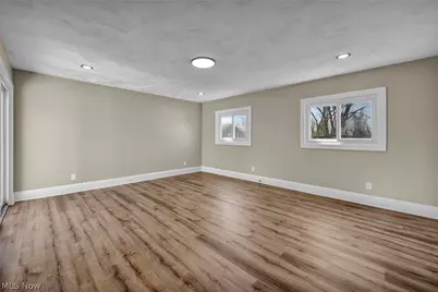 5863 Kimberly Drive, Huber Heights, OH 44146 - Photo 13
