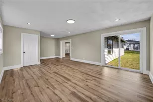 5863 Kimberly Dr, Huber Heights, OH 44146 - Photo 15