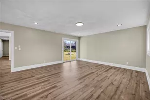 5863 Kimberly Dr, Huber Heights, OH 44146 - Photo 17