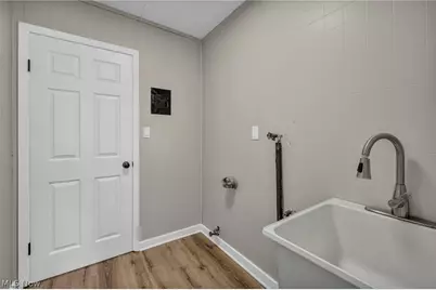 5863 Kimberly Drive, Huber Heights, OH 44146 - Photo 35