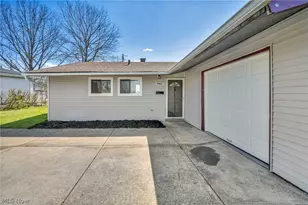 5863 Kimberly Dr, Huber Heights, OH 44146 - Photo 5