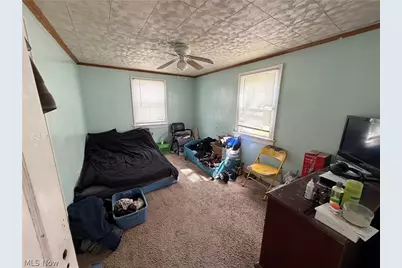 1187 Mercer Avenue, Akron, OH 44307 - Photo 9