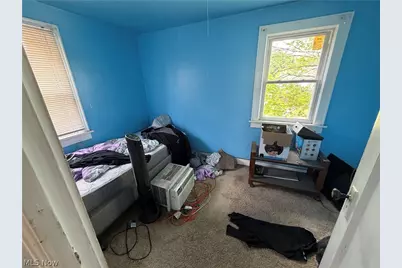 1187 Mercer Avenue, Akron, OH 44307 - Photo 11