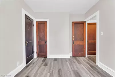 10602 Langton Avenue #2/UP, Garfield Heights, OH 44125 - Photo 13