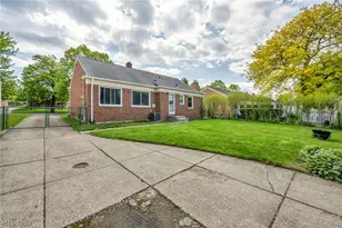 4266 Grannis Rd, Fairview Park, OH 44126 - Photo 35
