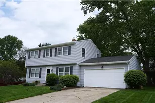 93 Sunrise Blvd E, Mogadore, OH 44260 - Photo 3