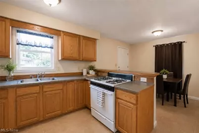 585-583 E Buchtel Avenue, Akron, OH 44304 - Photo 27