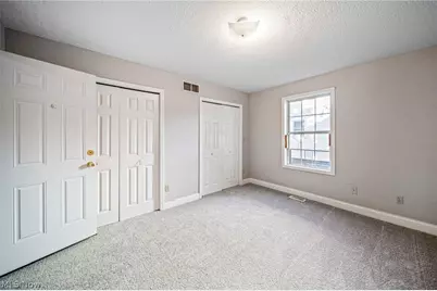 585-583 E Buchtel Avenue, Akron, OH 44304 - Photo 11