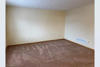 1390 Reimer Road #B, Wadsworth, OH 44281 - Photo 17