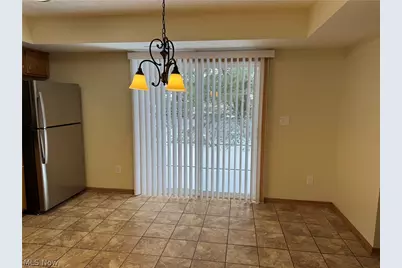 1390 Reimer Road #B, Wadsworth, OH 44281 - Photo 7