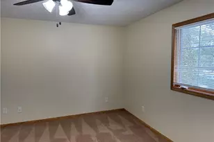 1390 Reimer Rd, Wadsworth, OH 44281 - Photo 11