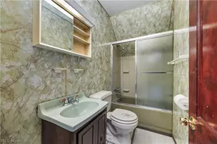 2011 E 31st St, Lorain, OH 44055 - Photo 29
