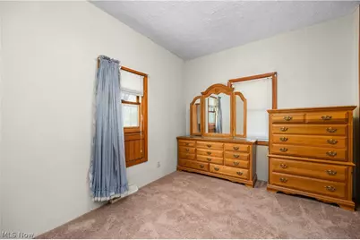 2011 E 31st Street, Lorain, OH 44055 - Photo 11