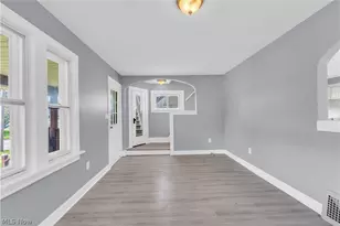317 Illinois Ave, Lorain, OH 44052 - Photo 21