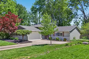 4563 Azalea Ln, North Olmsted, OH 44070 - Photo 35
