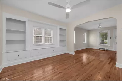 8012 Spring Garden Road, Parma, OH 44129 - Photo 11