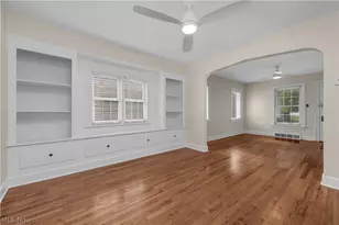 8012 Spring Garden Rd, Parma, OH 44129 - Photo 11