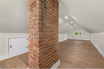8012 Spring Garden Road, Parma, OH 44129 - Photo 25