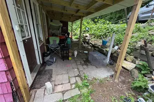 1921 Smithfield St, East Liverpool, OH 43920 - Photo 3