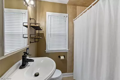 2536 23rd Street, Cuyahoga Falls, OH 44223 - Photo 15