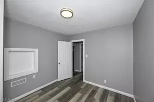 2255 Lake Rd, Akron, OH 44312 - Photo 15