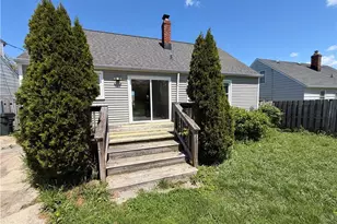 9316 Alexander Rd, Garfield Heights, OH 44125 - Photo 17