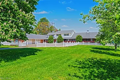 1300 Lake Road, Conneaut, OH 44030 - Photo 3