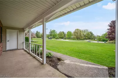 10471 Meadowhurst Lane, Chardon, OH 44024 - Photo 3
