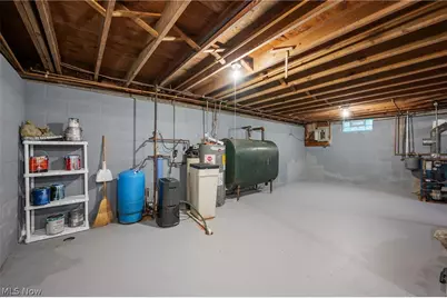 10471 Meadowhurst Lane, Chardon, OH 44024 - Photo 35